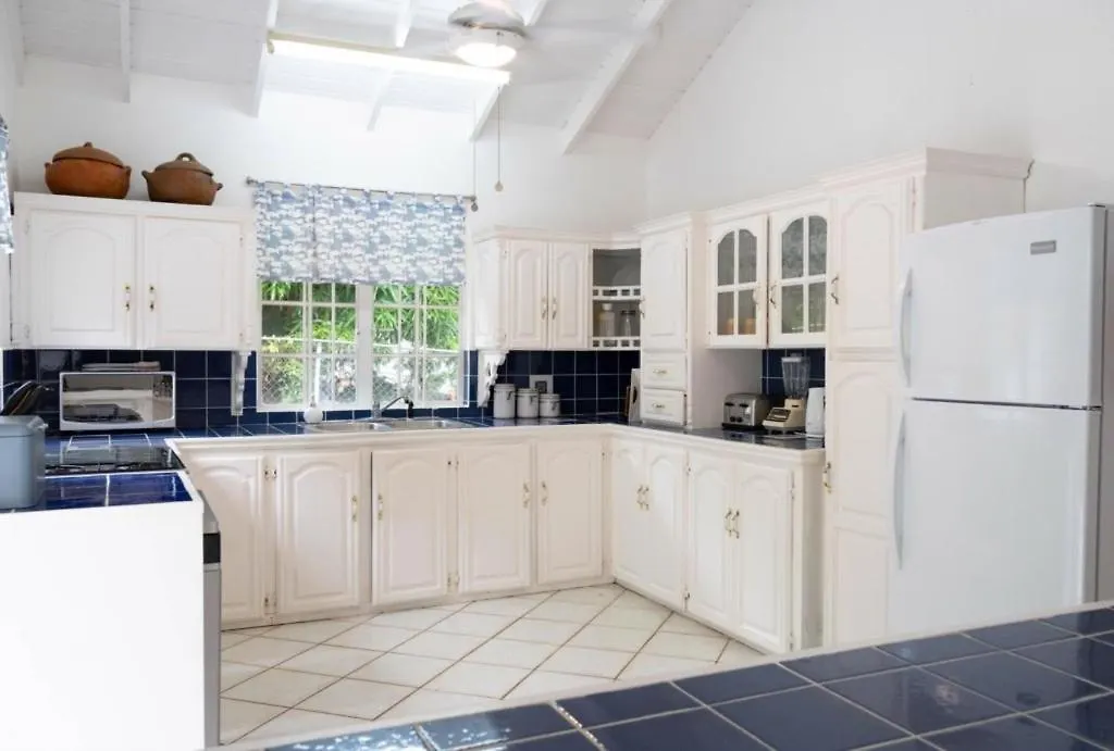 Two Bedroom Villa With Private Pool Near To Beaches - Date House Villa Bois d'Orange